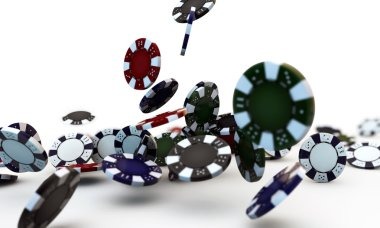 benua toto mobile app interface showing slot games and live-dealer tables
